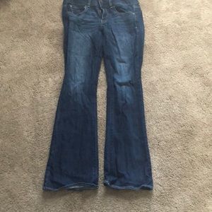 American eagle artist jeans.